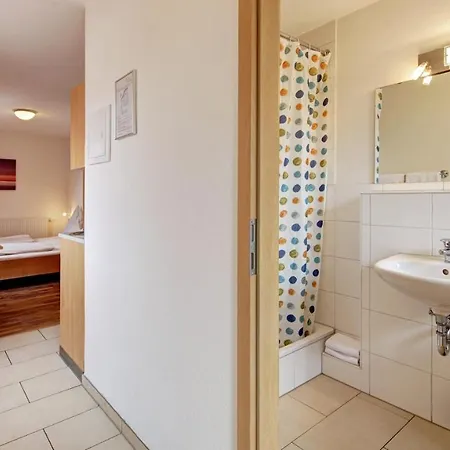 Fleiner Gaestehaus 3*