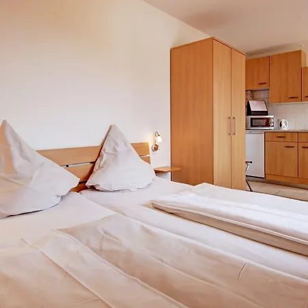 ベッド・アンド・ブレックファスト Fleiner Gaestehaus